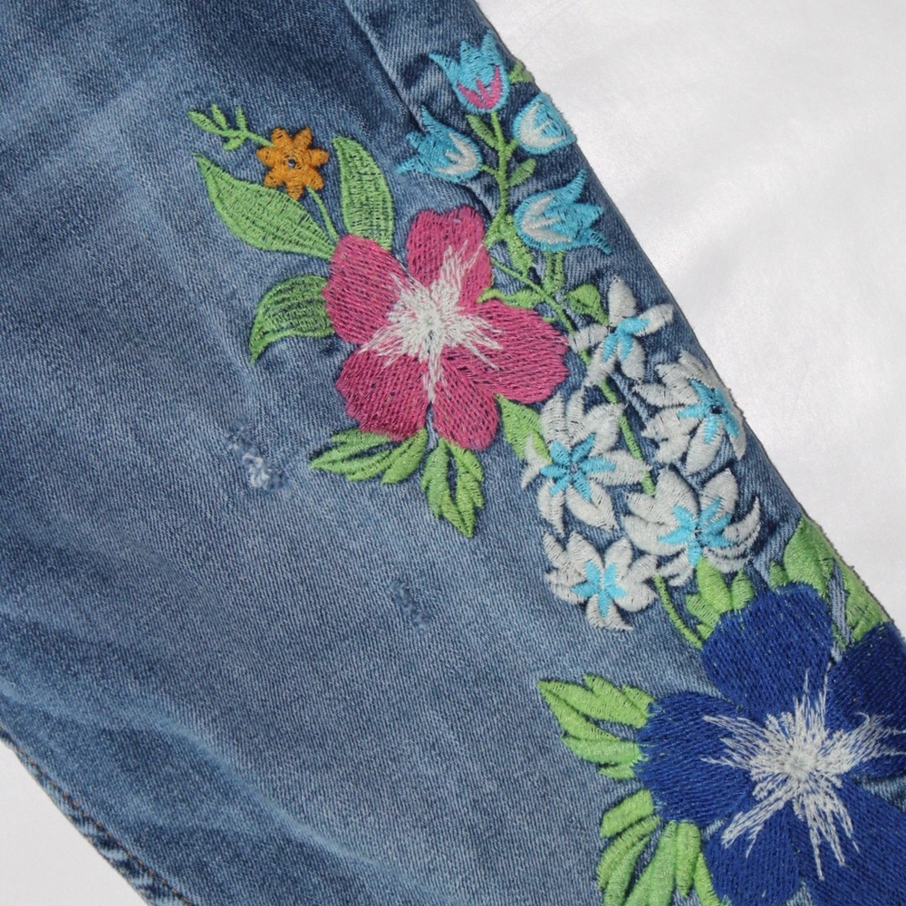 Floral Zara Jeans